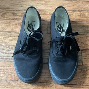 Women’s Size 6 All Black Vans